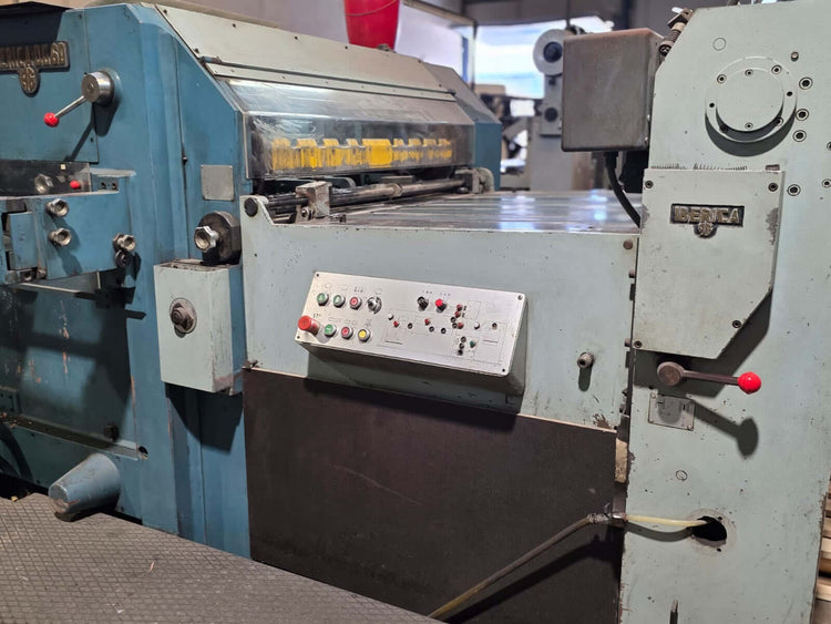 Close-up view of the Iberica DG 60F die-cutter&